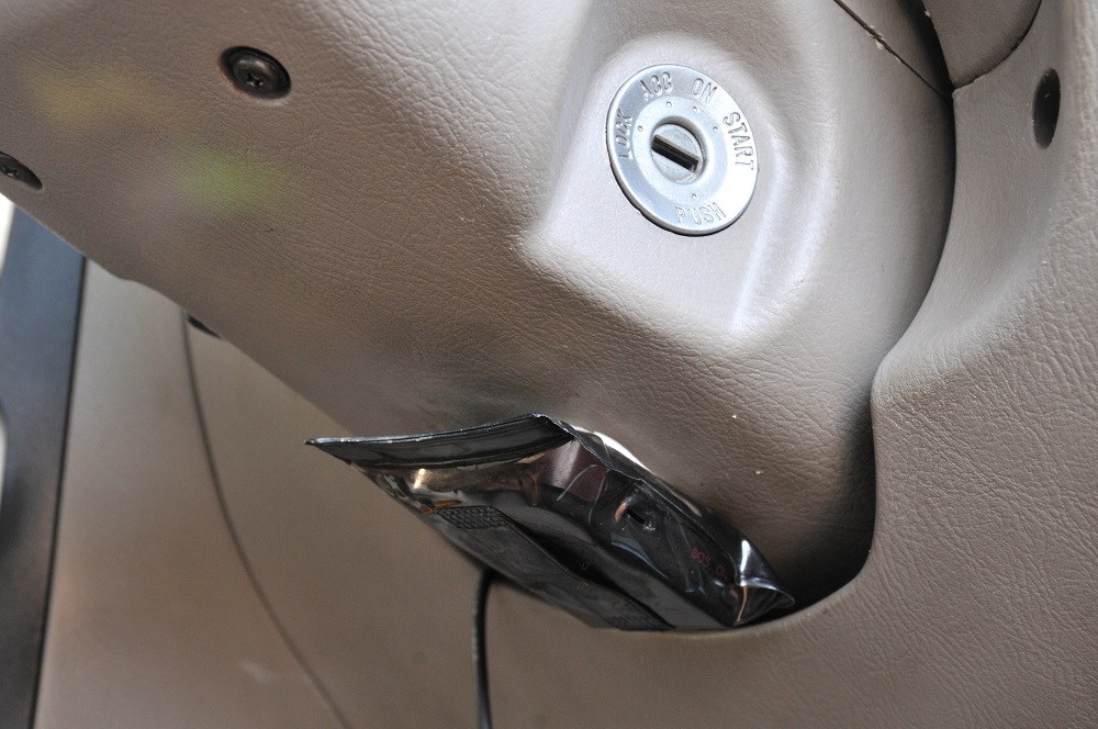 Vehicle GPS Tracker Installation Guide Guideline for Vehicle GPS